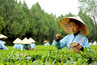 每体锐评：皇马展示了如何把足球变成抢劫，获利的总是这一支球队